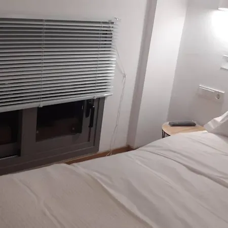 펜션 Kedl House 칼라마타